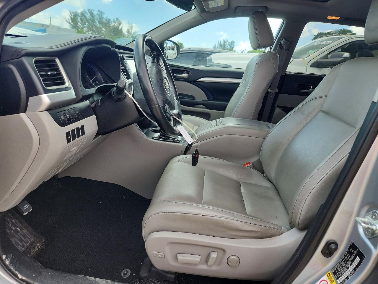 Toyota Highlander Xle