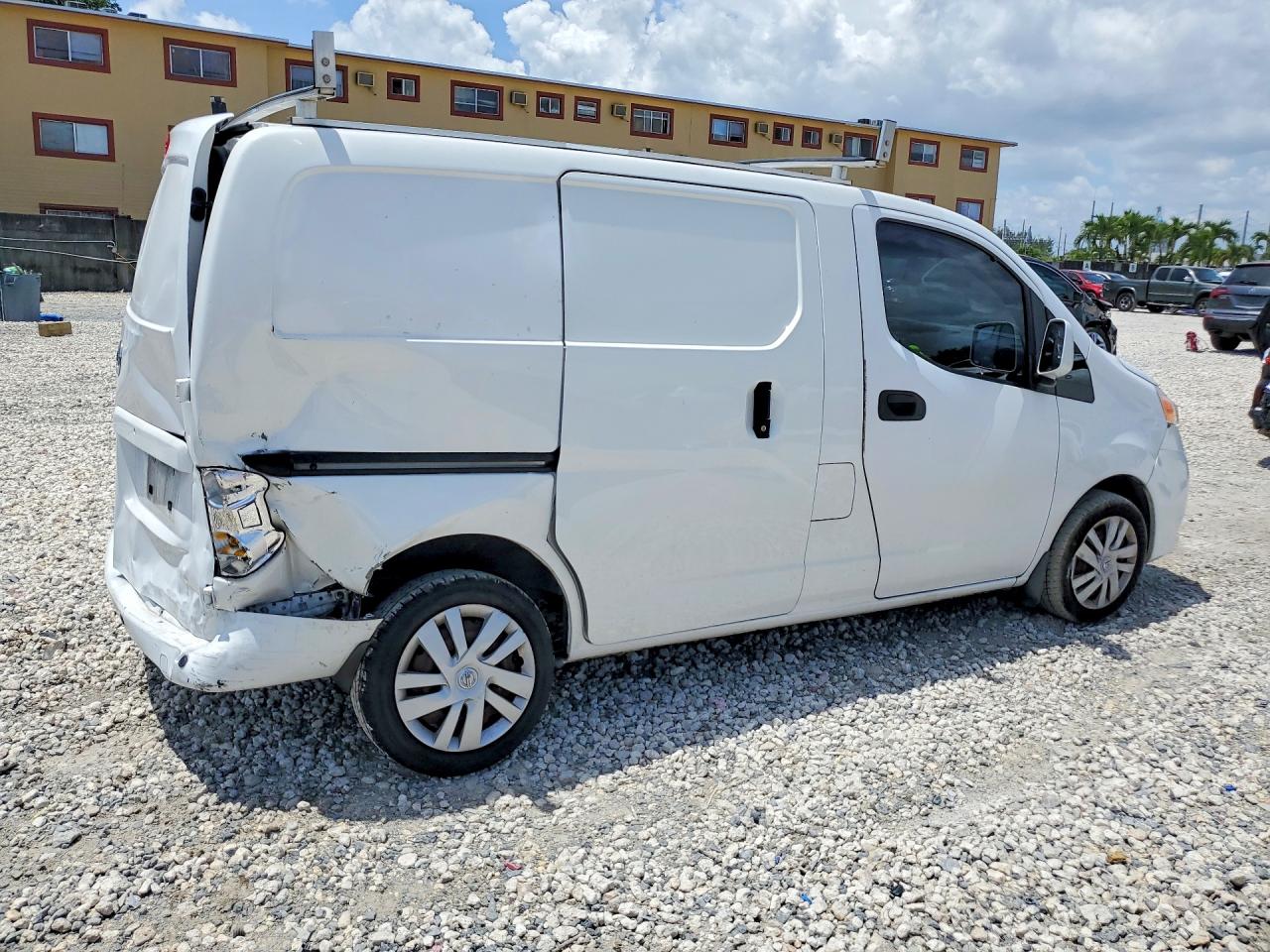 Nissan Nv Sv
