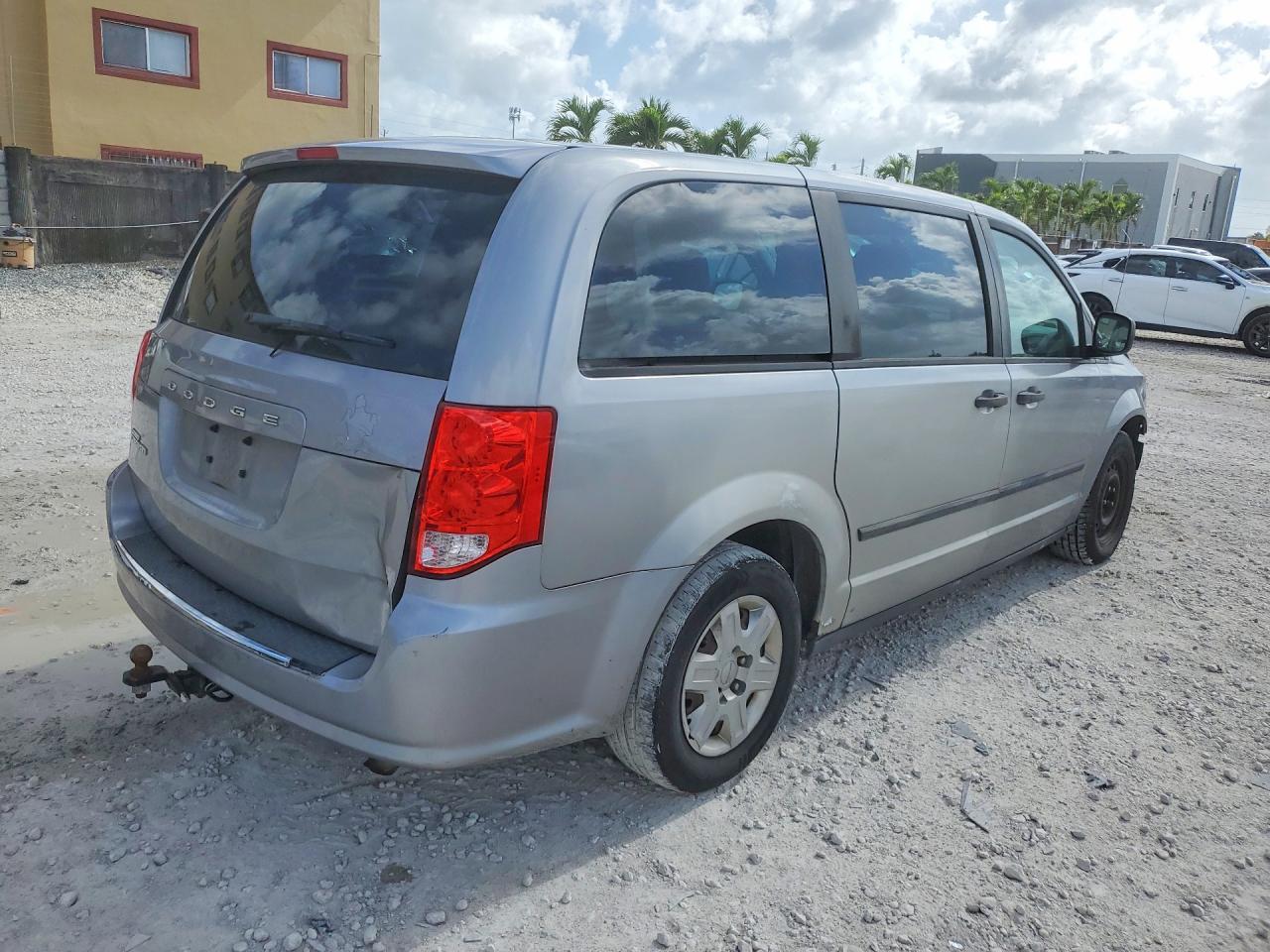 Dodge Caravan Se