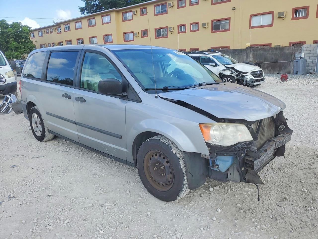 Dodge Caravan Se