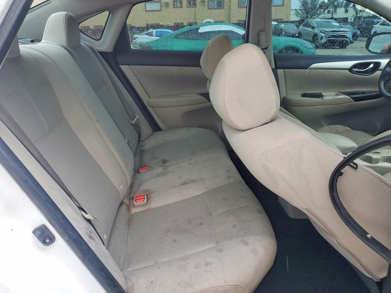 Nissan Sentra S
