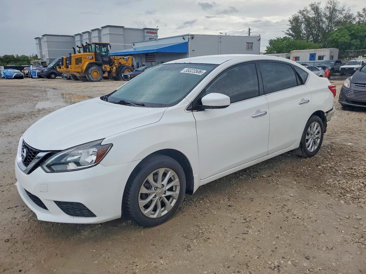 Salvage Nissan Sentra Image
