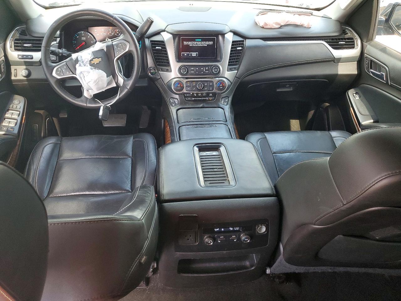 Chevrolet Suburban C1500 Ltz