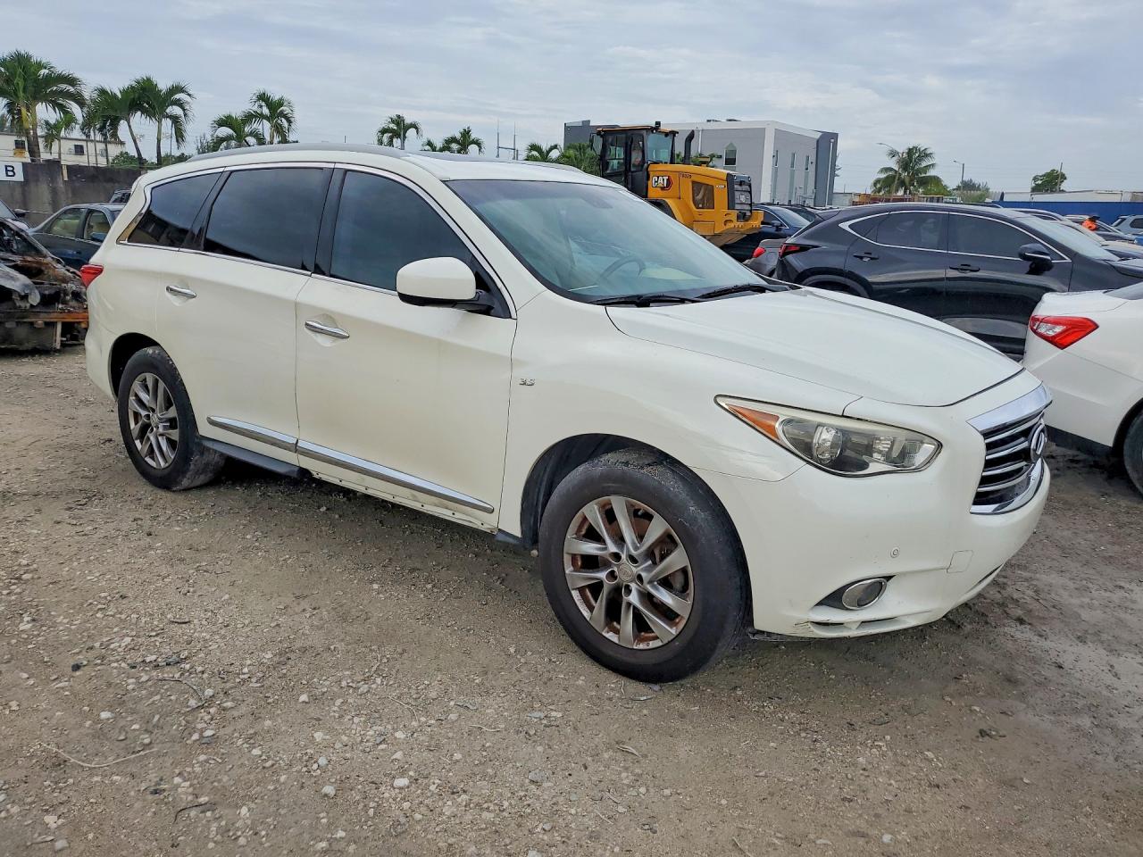 INFINITI Qx Base