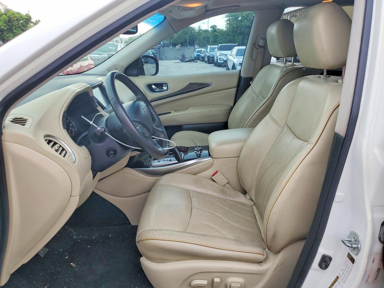 INFINITI Qx Base