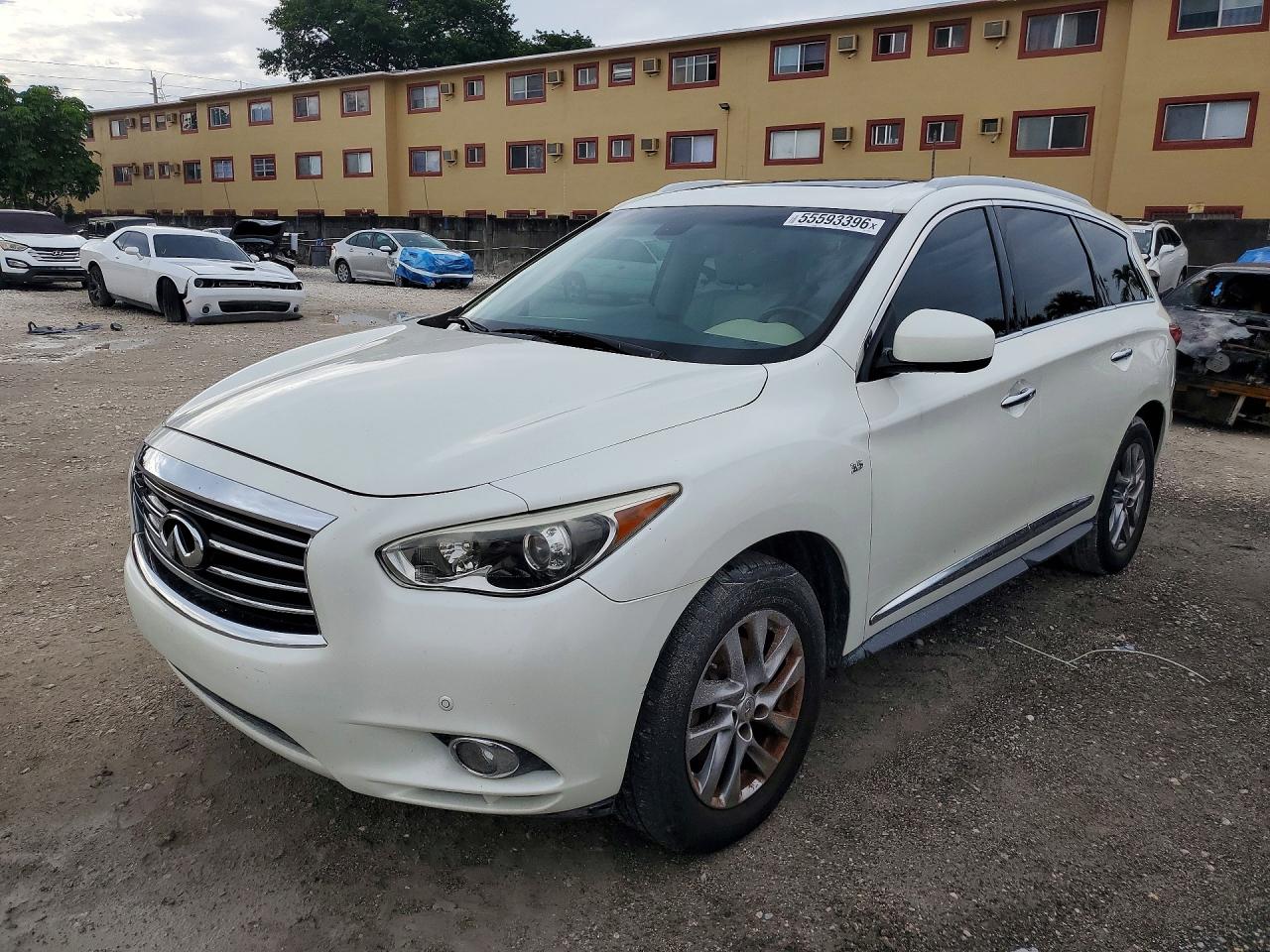 Salvage INFINITI Qx Image