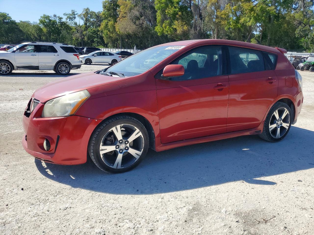 Salvage Pontiac Vibe Image