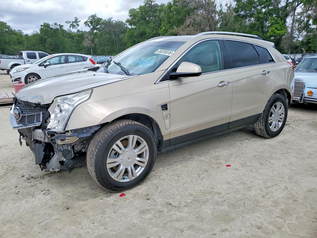 Salvage Cadillac SRX Image