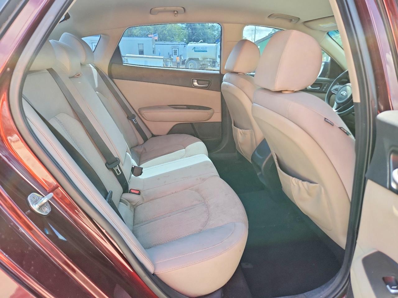Kia Optima Lx