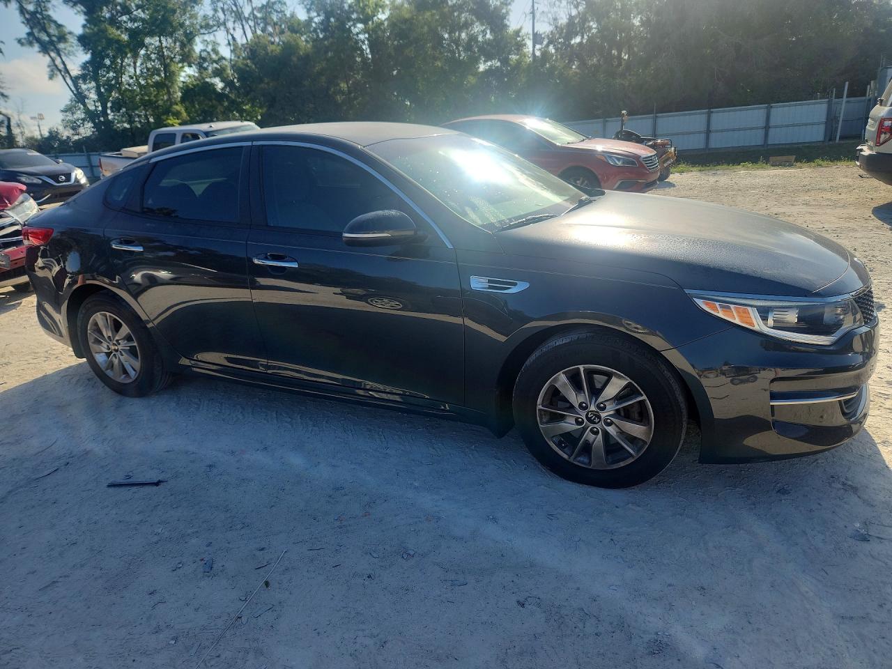 Kia Optima Lx