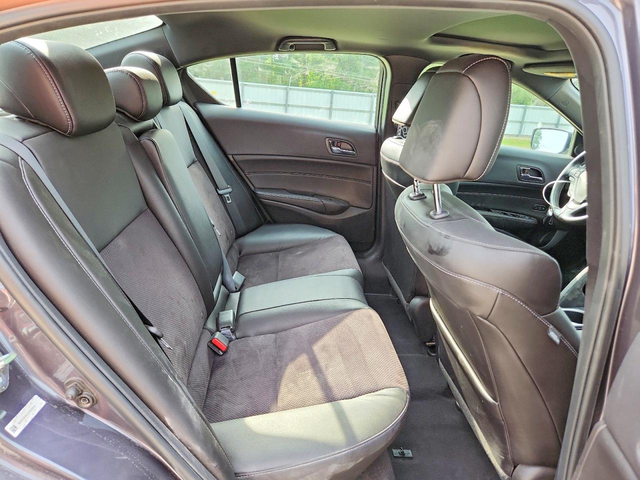 Acura ILX Premium