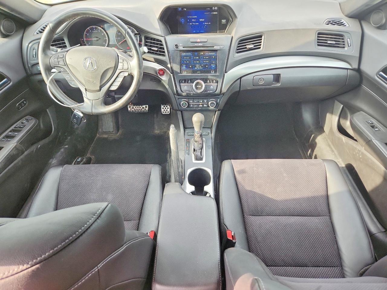 Acura ILX Premium