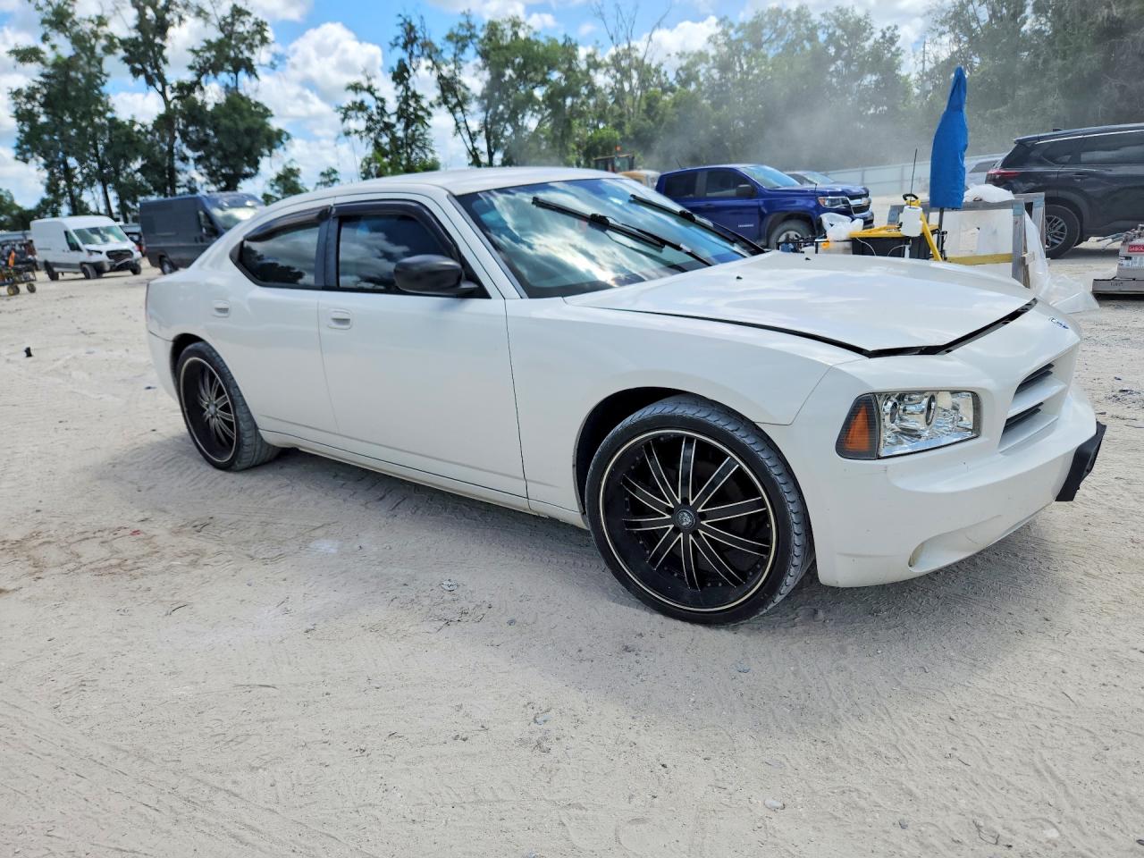 Dodge Charger Se