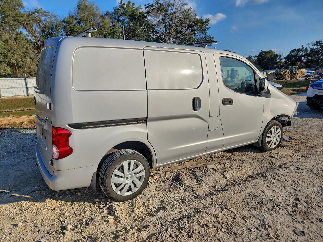 Nissan Nv Sv