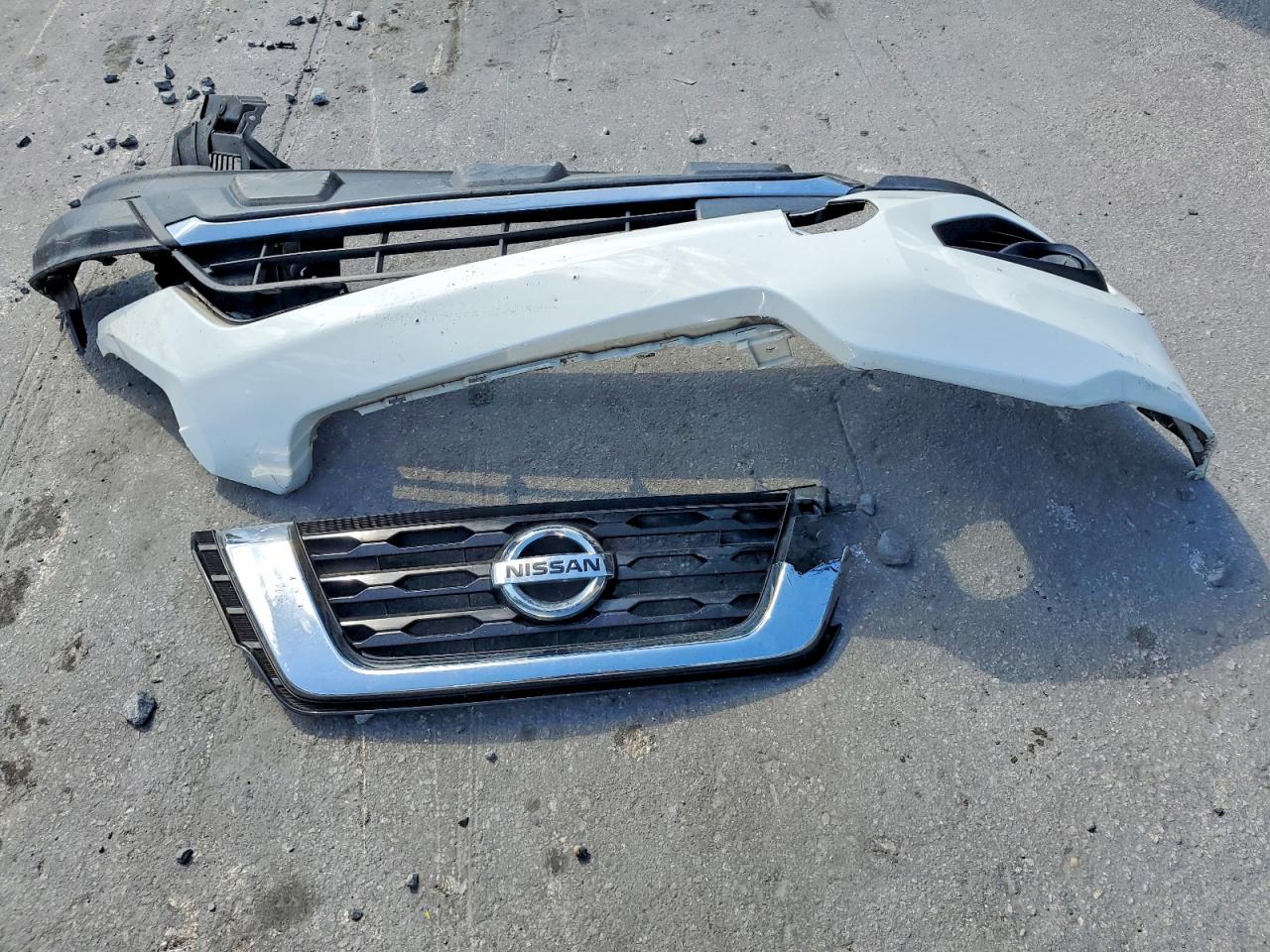 Nissan Pathfinder S