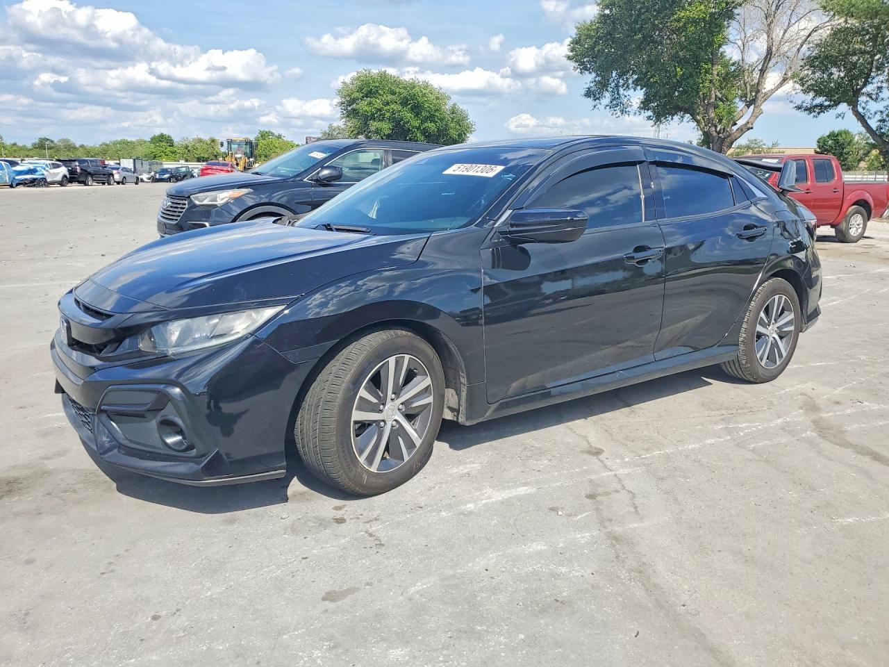 Salvage Honda Civic Image