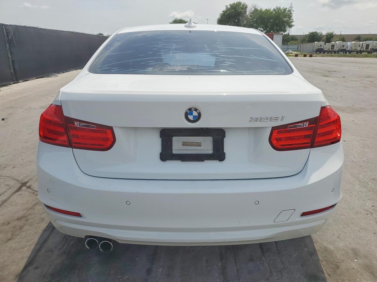 BMW 3 Series I