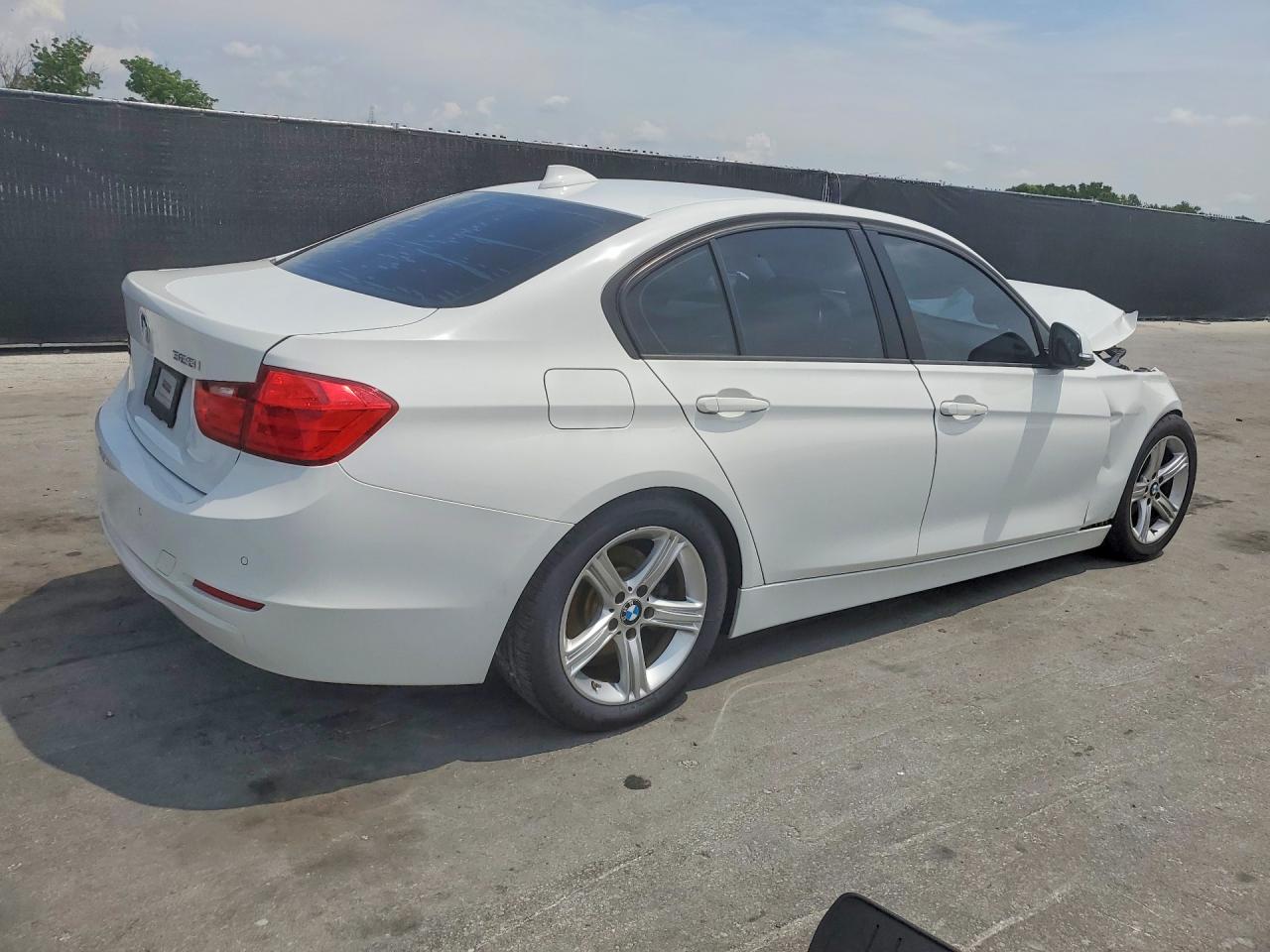 BMW 3 Series I