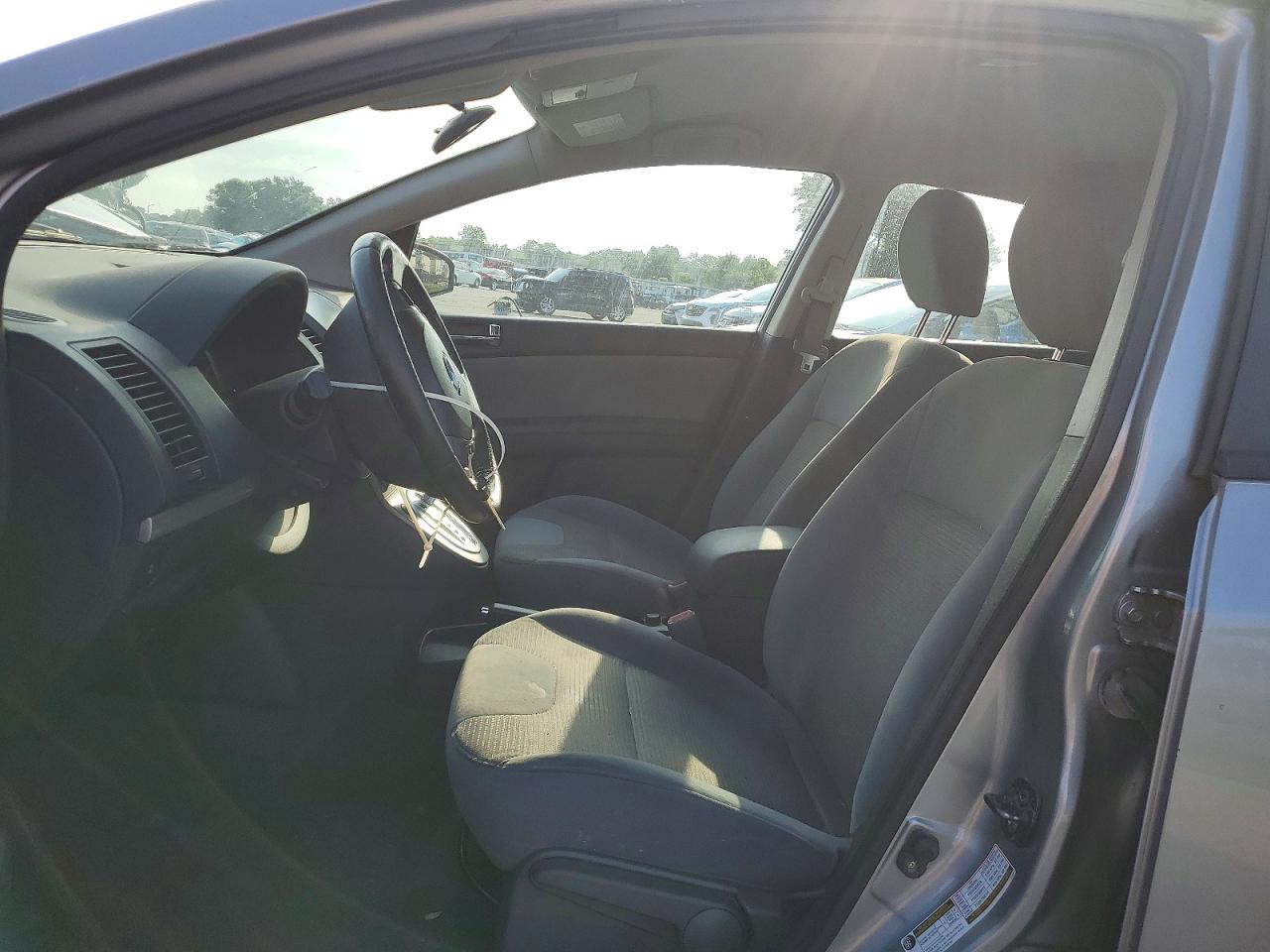 Nissan Sentra 2.0