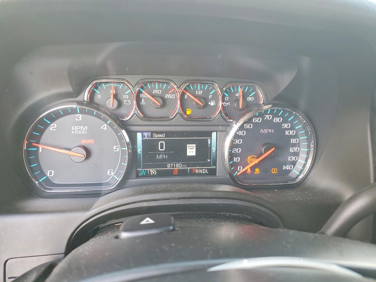 Chevrolet Suburban C1500 Lt