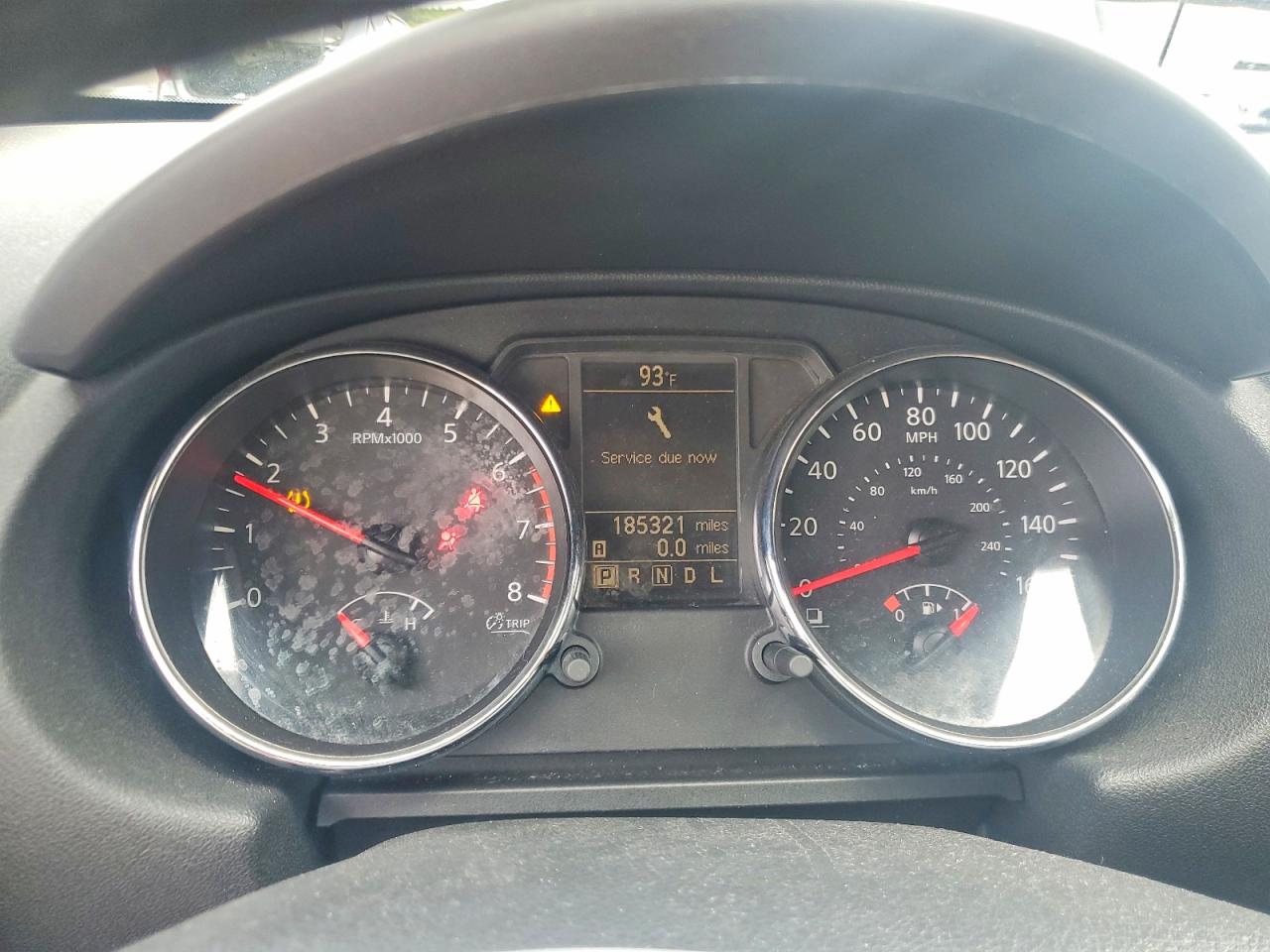 Nissan Rogue S