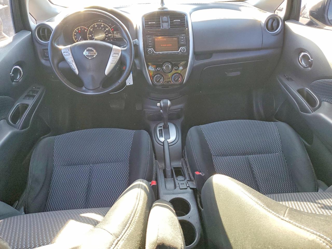 Nissan Versa Sv