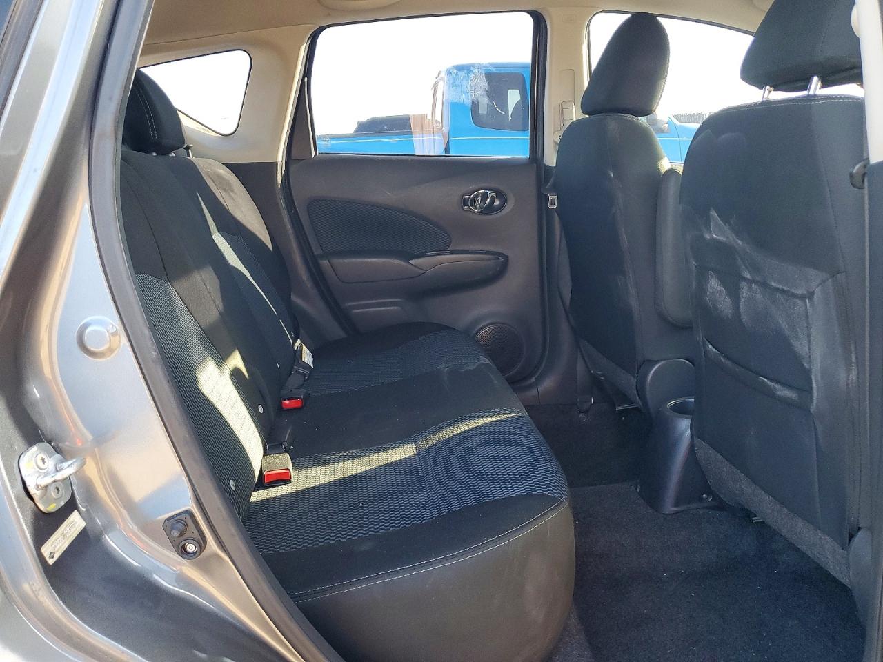 Nissan Versa Sv