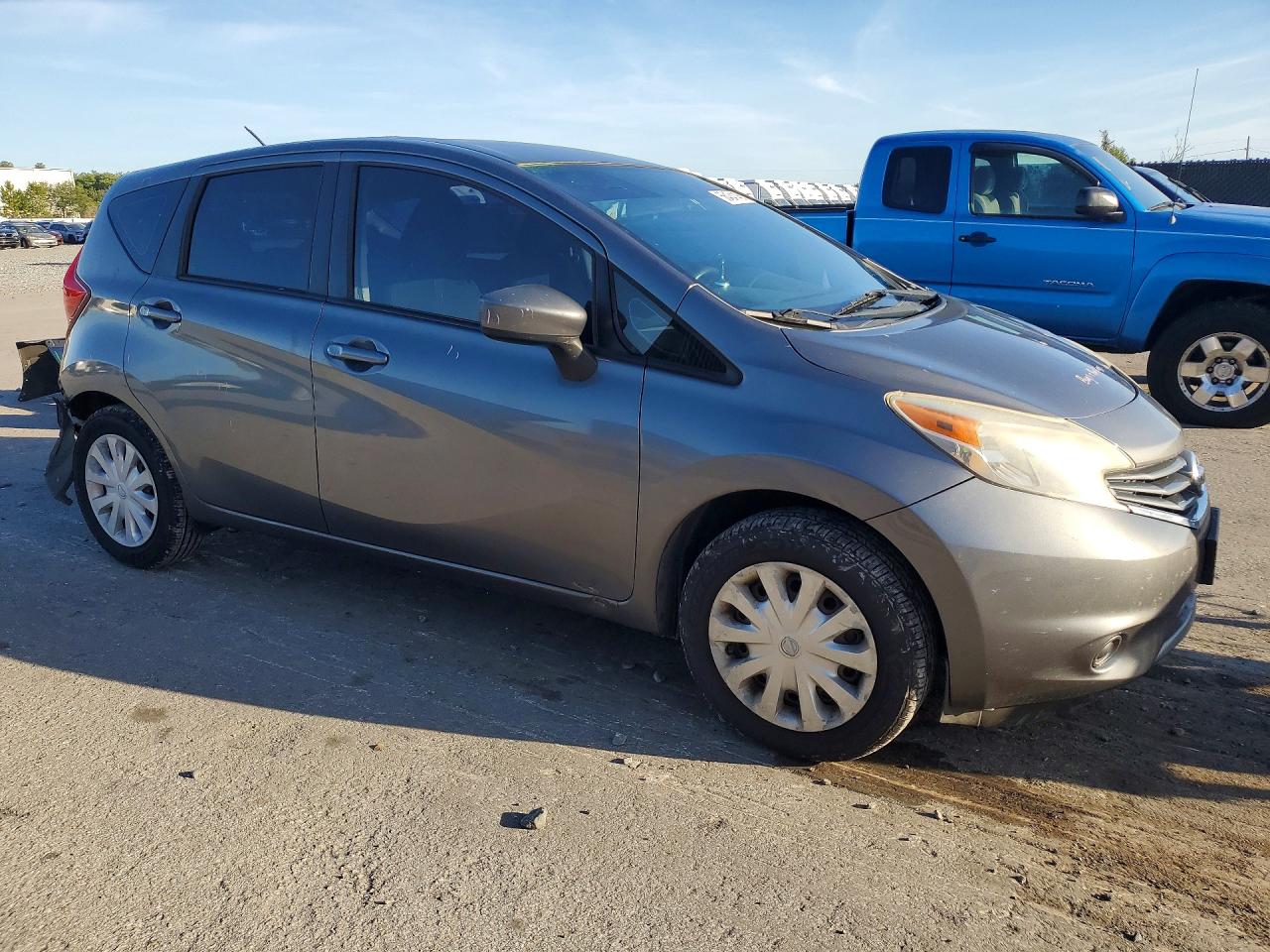 Nissan Versa Sv