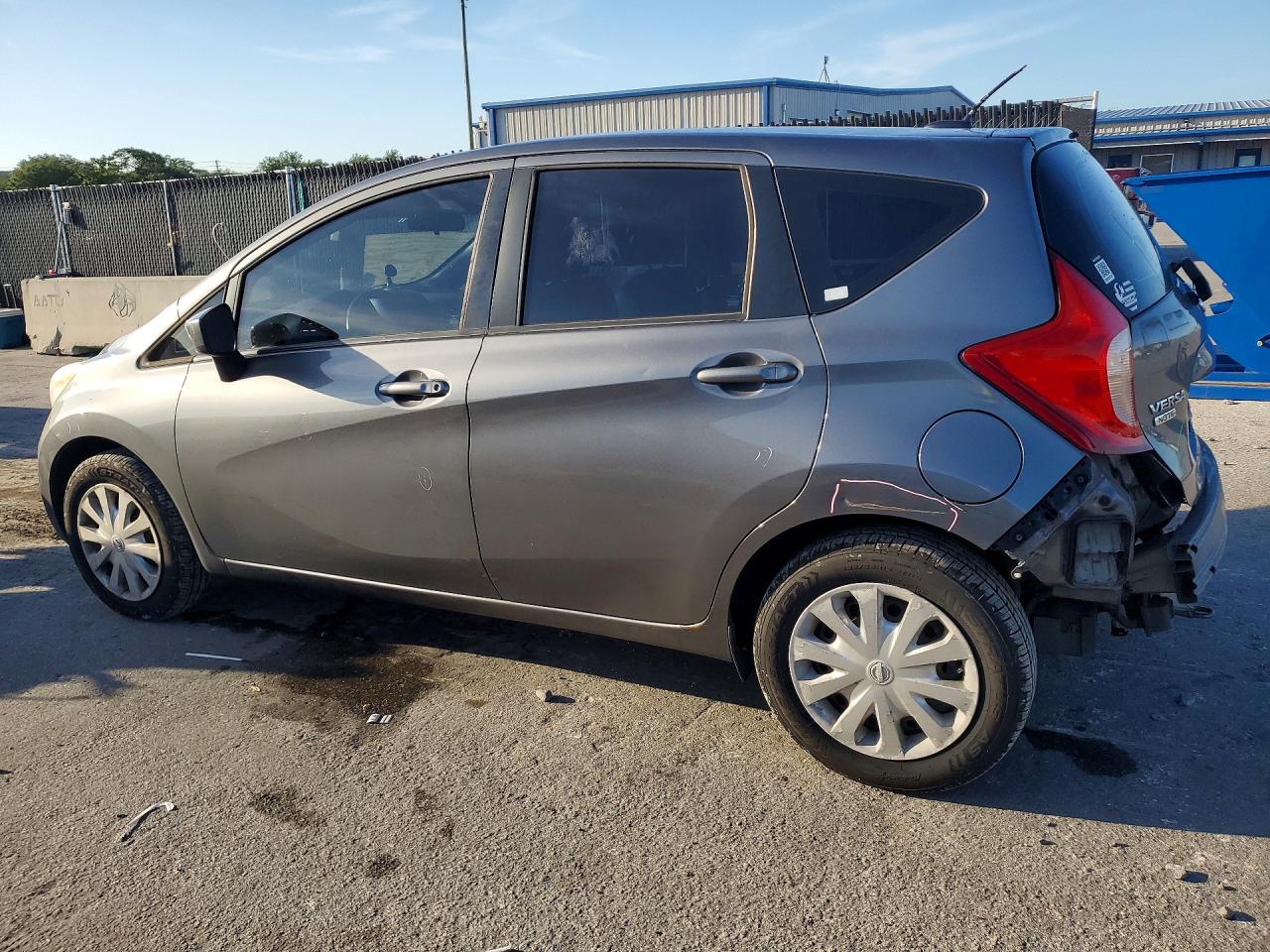 Nissan Versa Sv