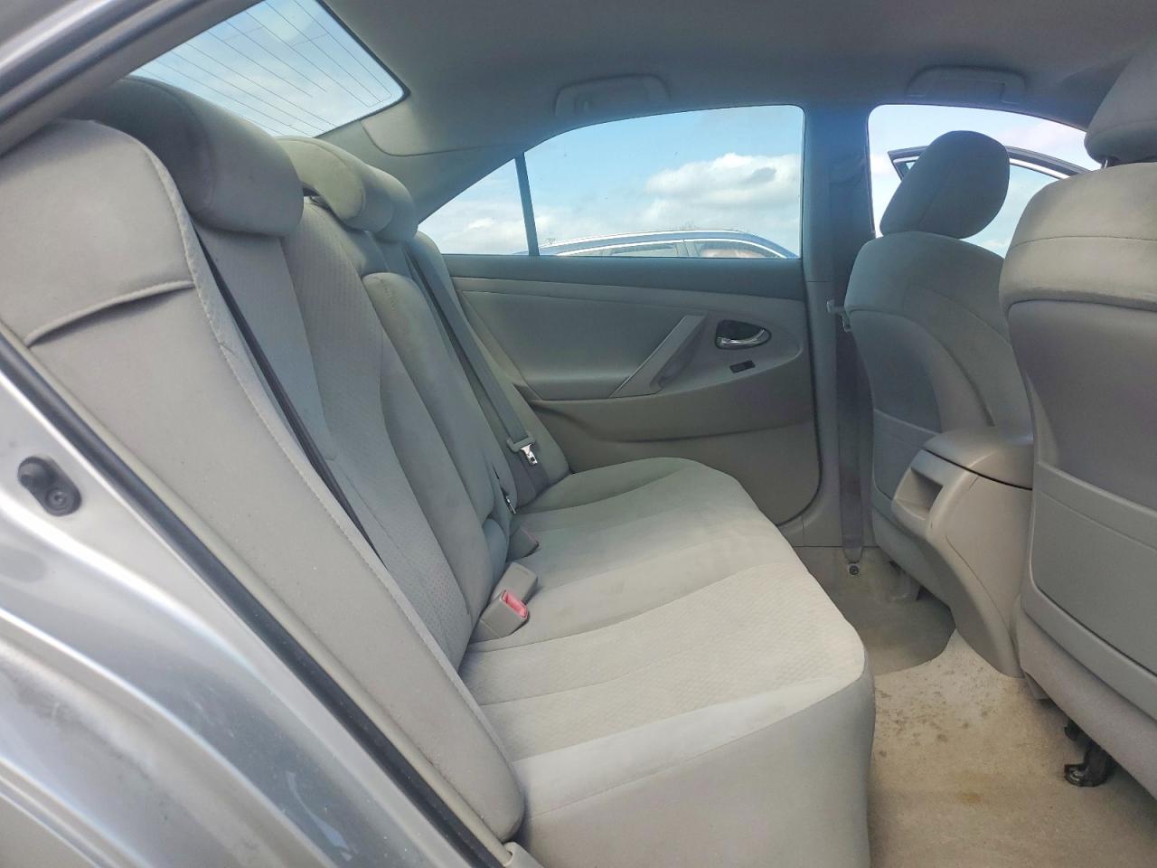 Toyota Camry Base