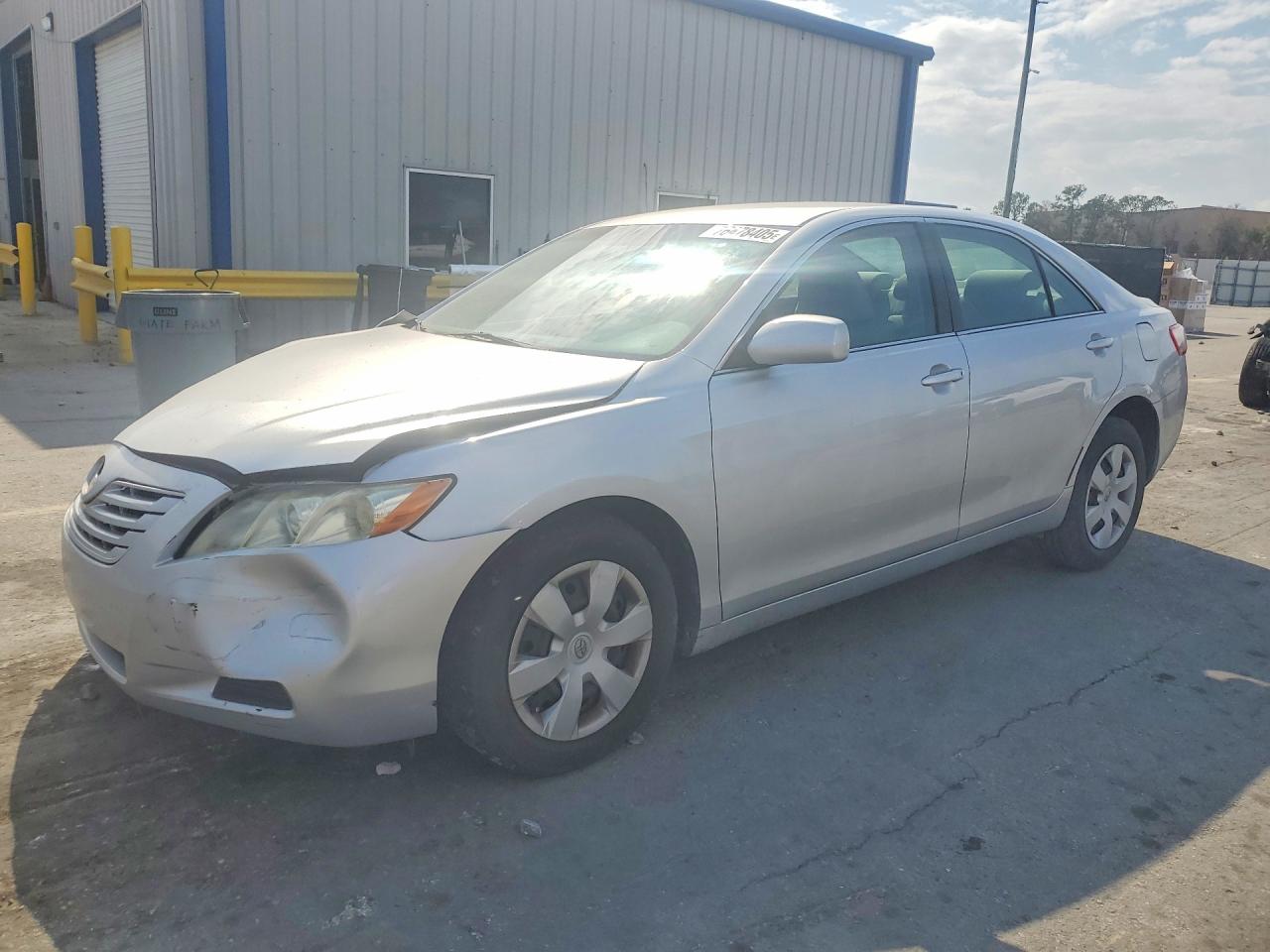 Salvage Toyota Camry Image