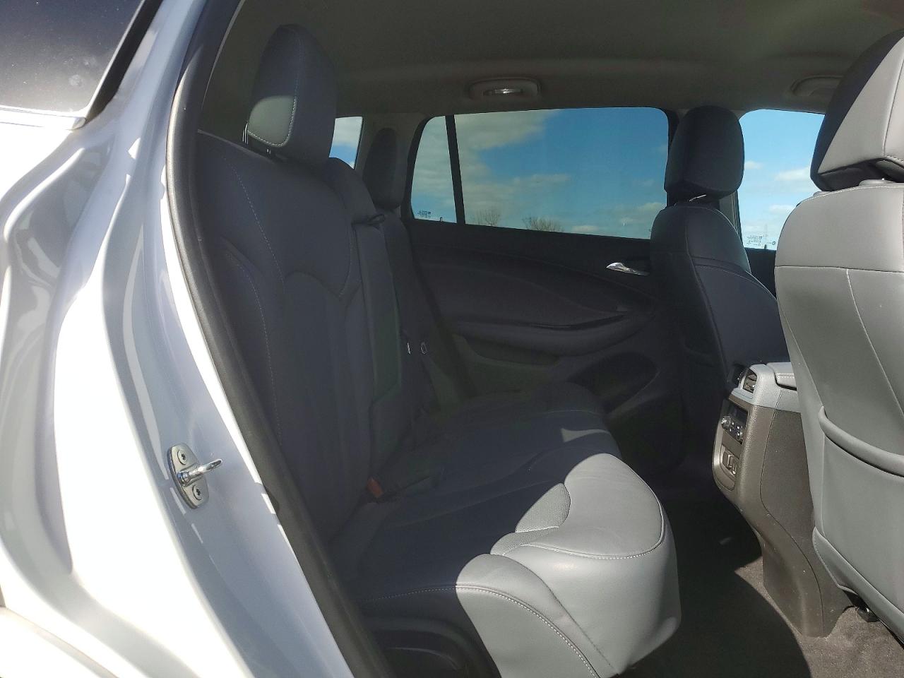 Buick Envision Essence