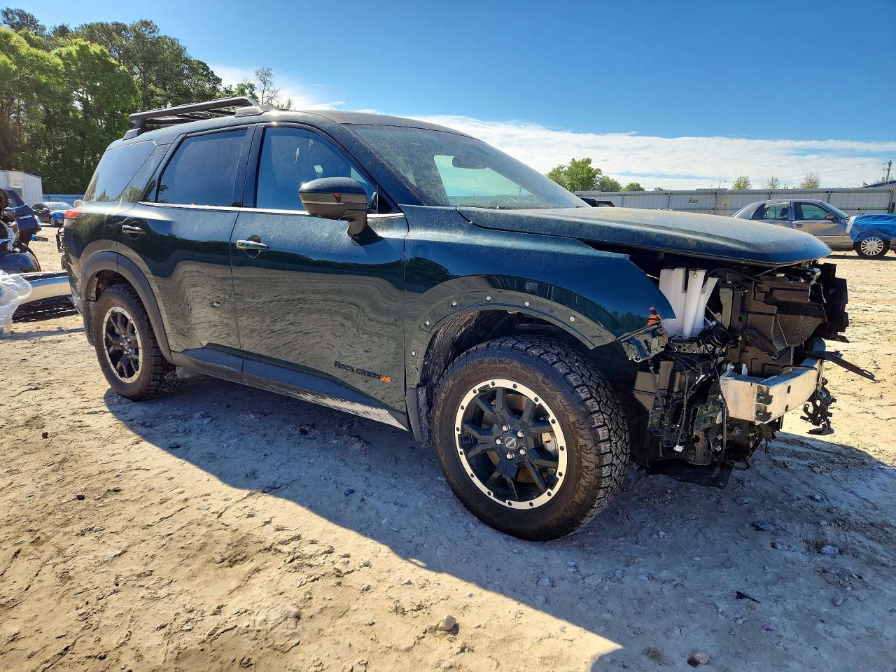 Nissan Pathfinder Rock Creek
