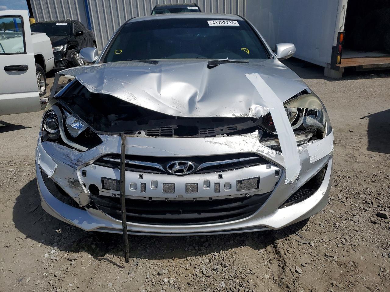 Hyundai Genesis 3.8 Grand Touring