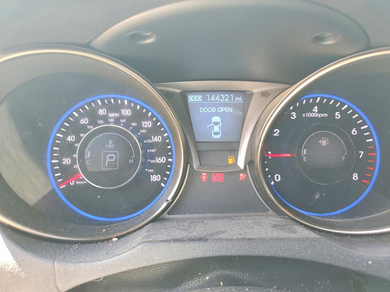 Hyundai Genesis 3.8 Grand Touring