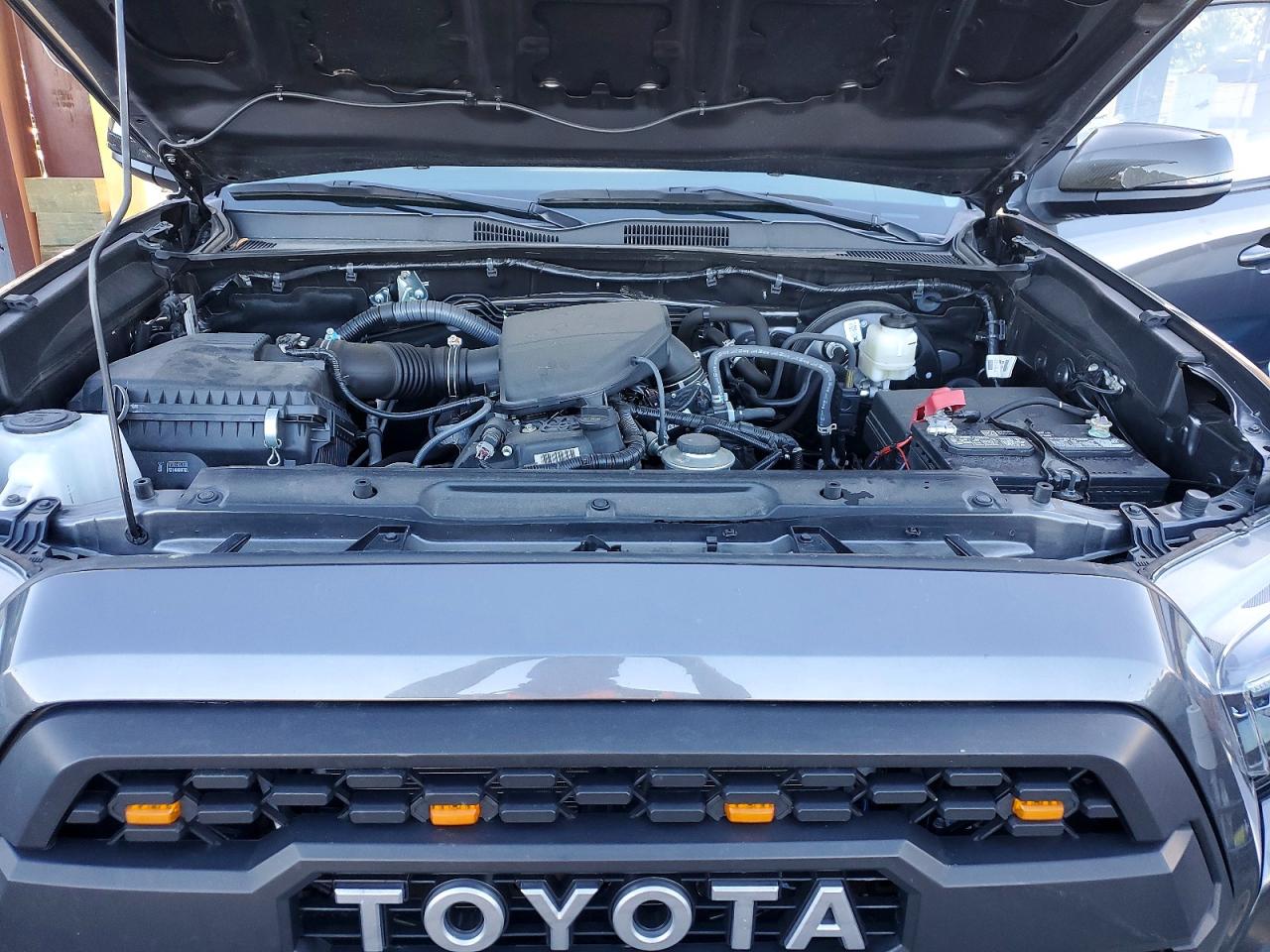 Toyota Tacoma Sr