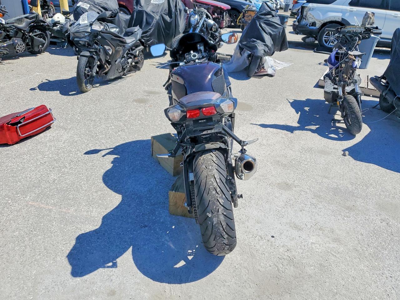 Suzuki Gsxr750