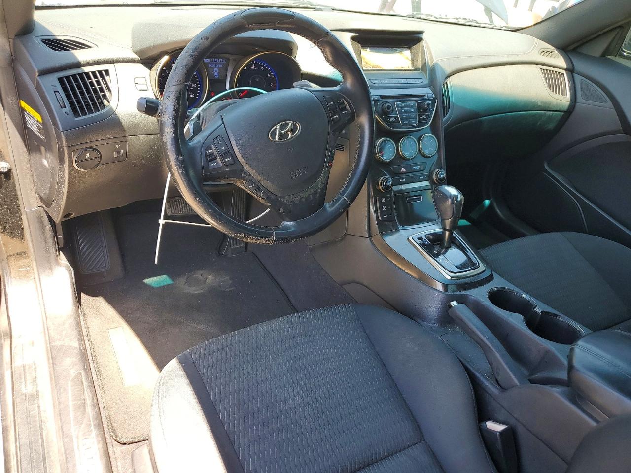 Hyundai Genesis 2.0t