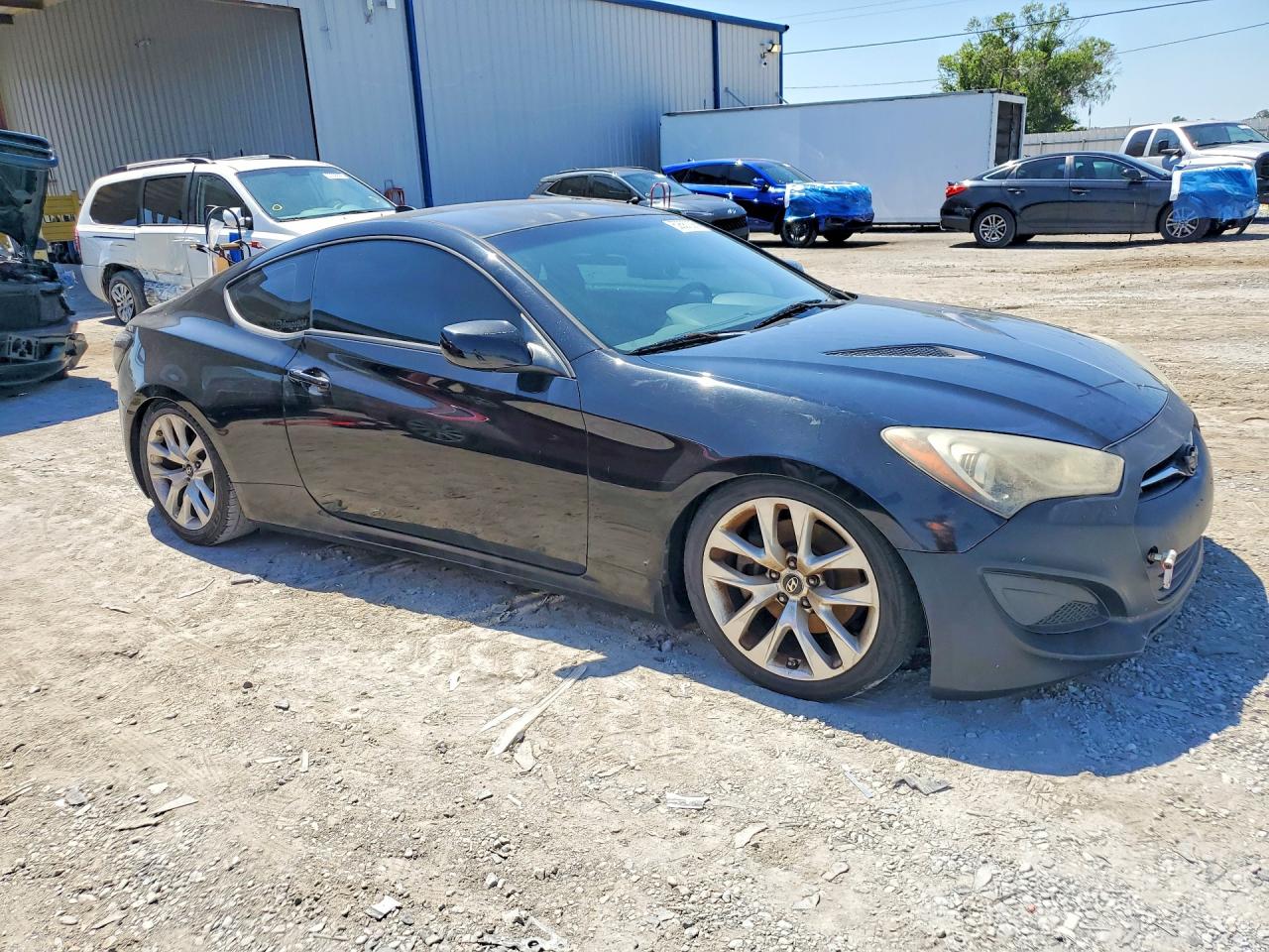 Hyundai Genesis 2.0t