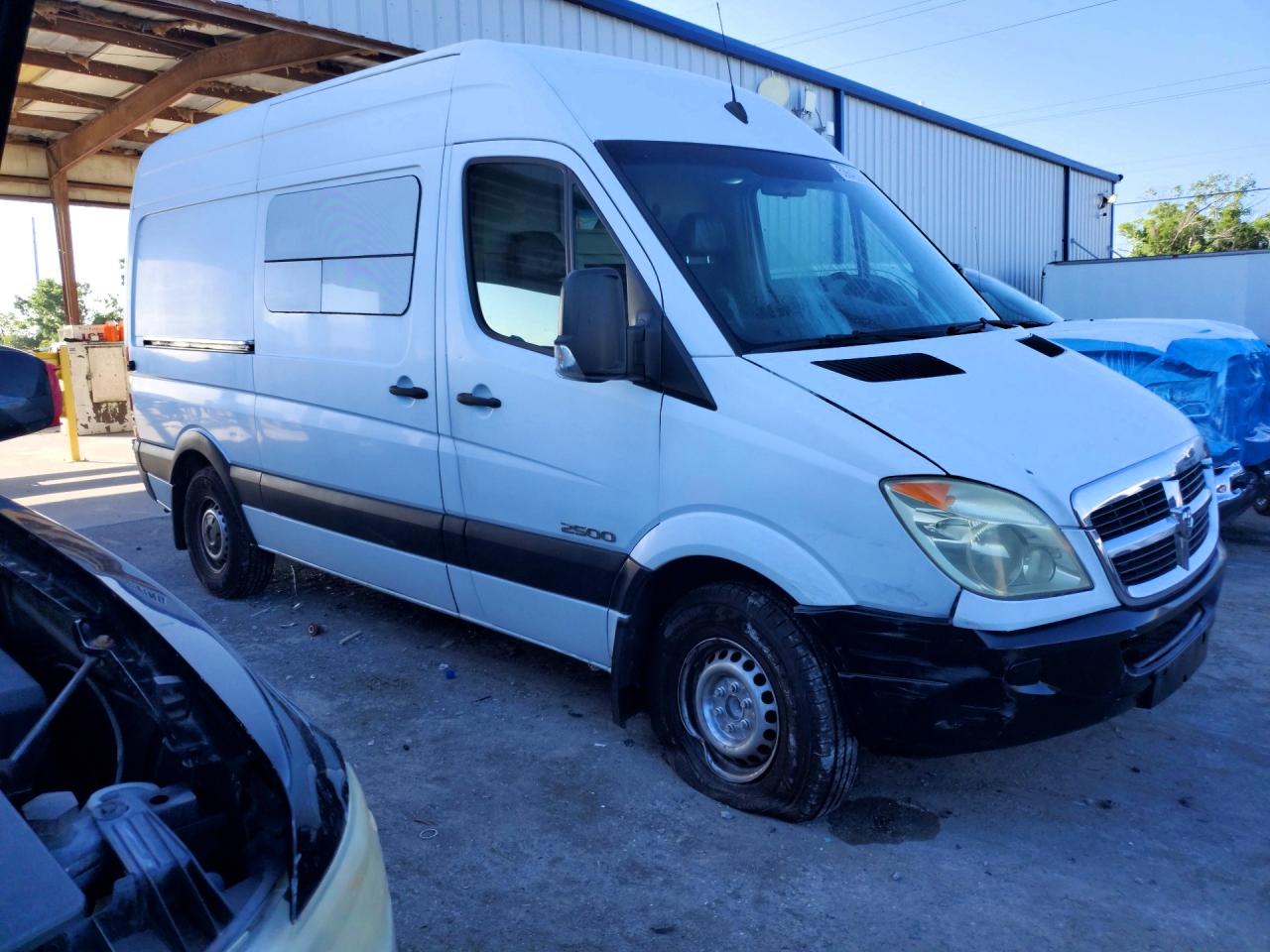 Dodge Sprinter 2500