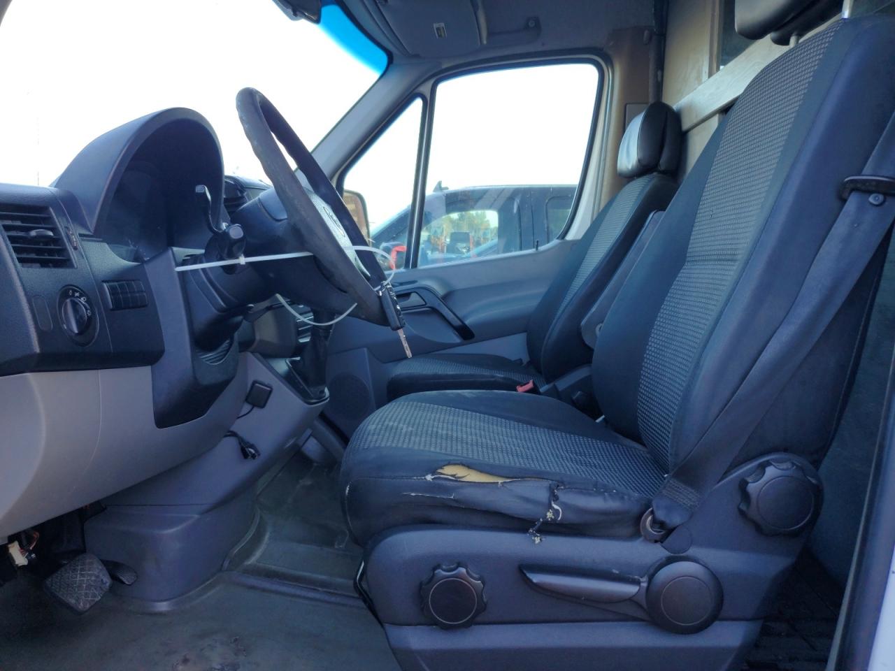 Dodge Sprinter 2500