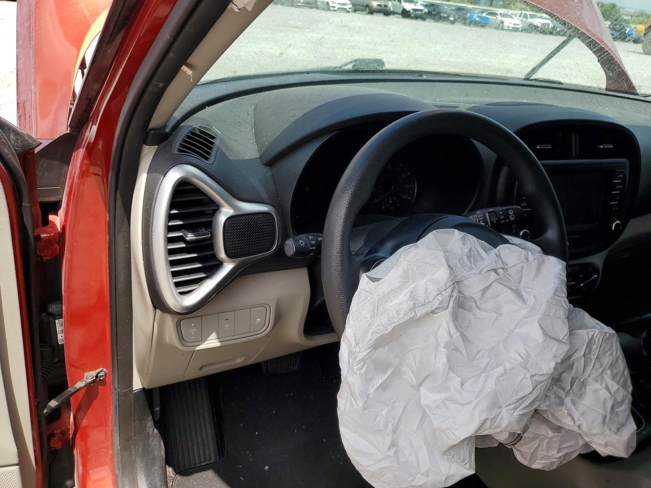 Kia Soul Lx