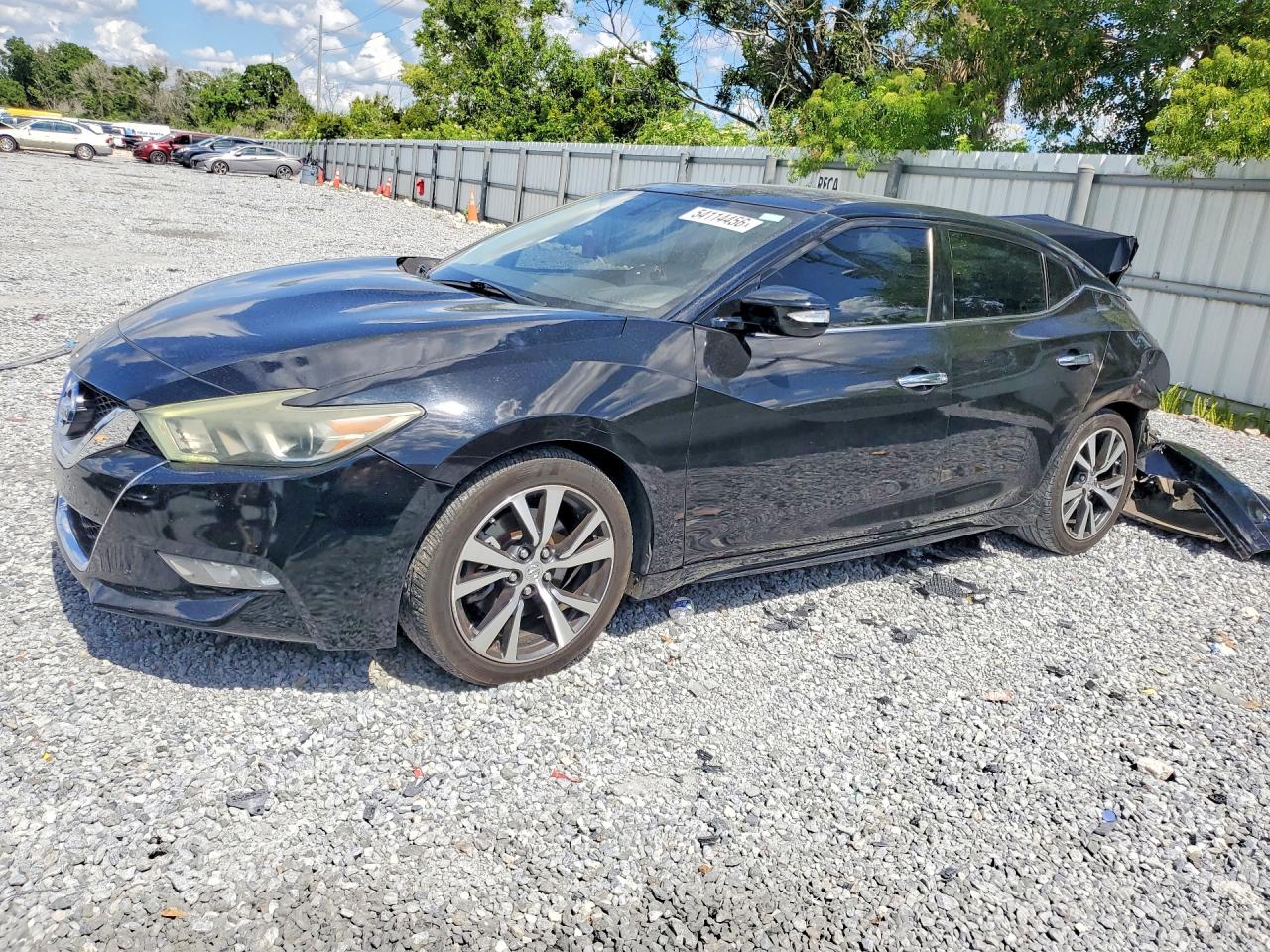 Salvage Nissan Maxima Image