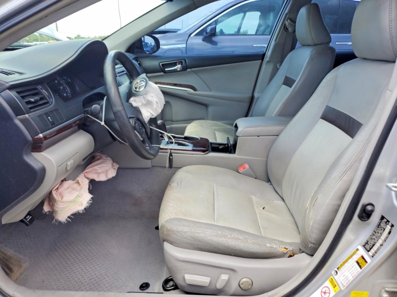 Toyota Camry Xle