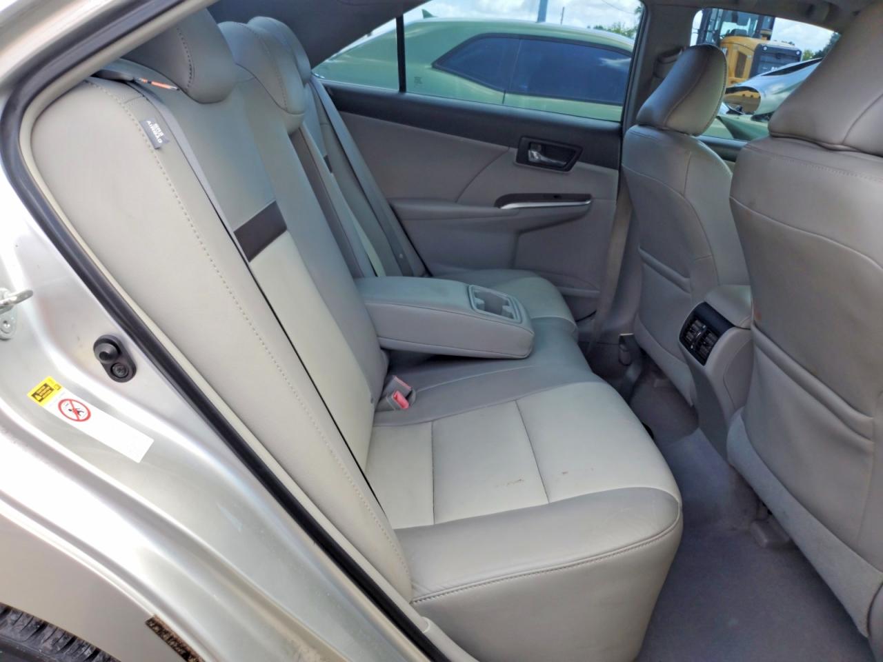 Toyota Camry Xle
