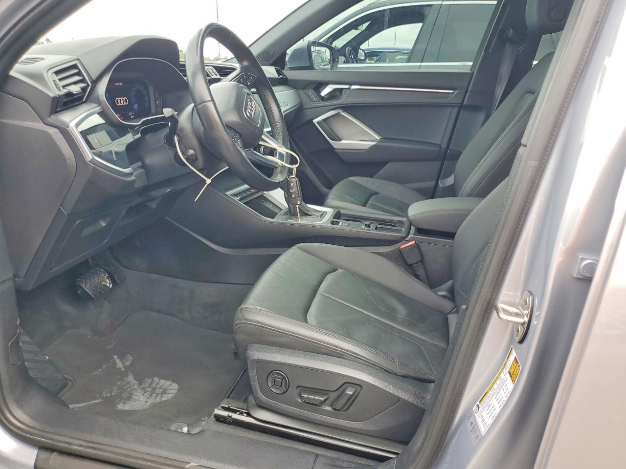 Audi Q3 Premium