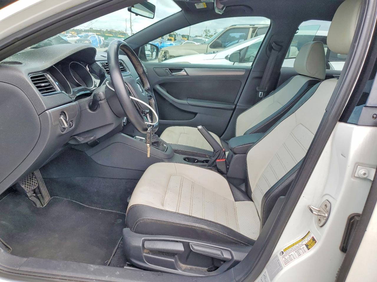 Volkswagen Jetta Sport
