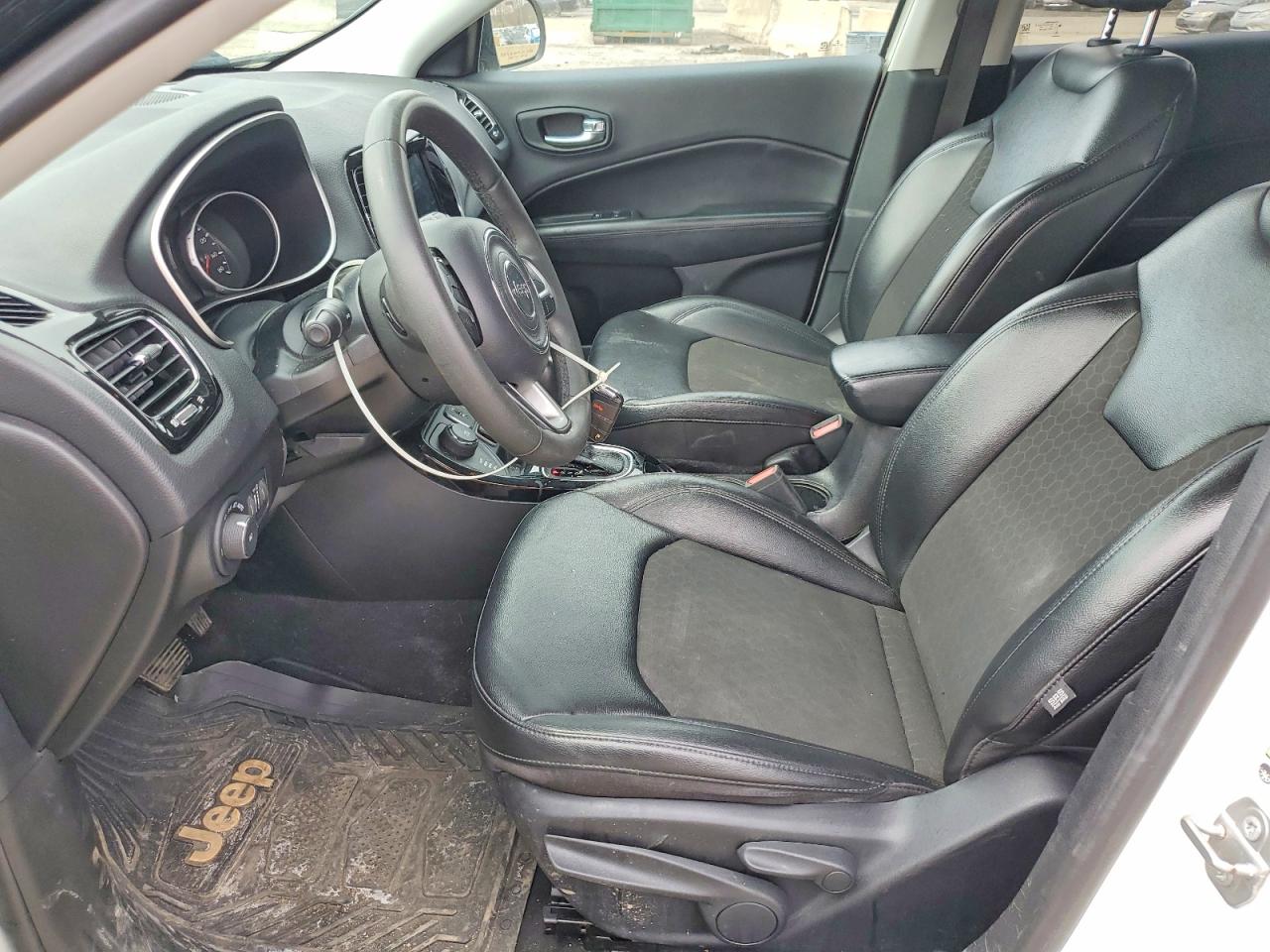 Jeep Compass Latitude