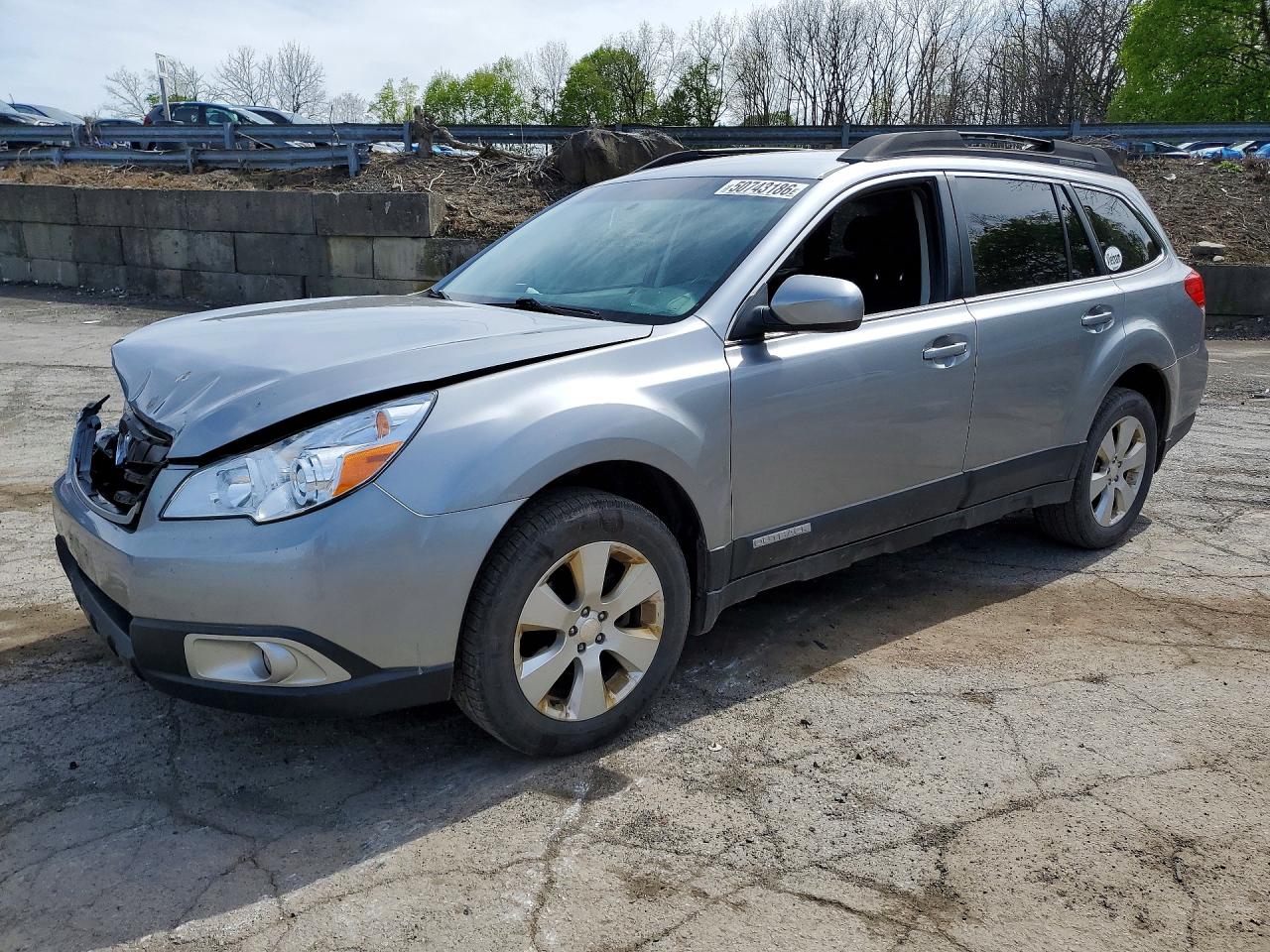 Salvage Subaru Outback Image