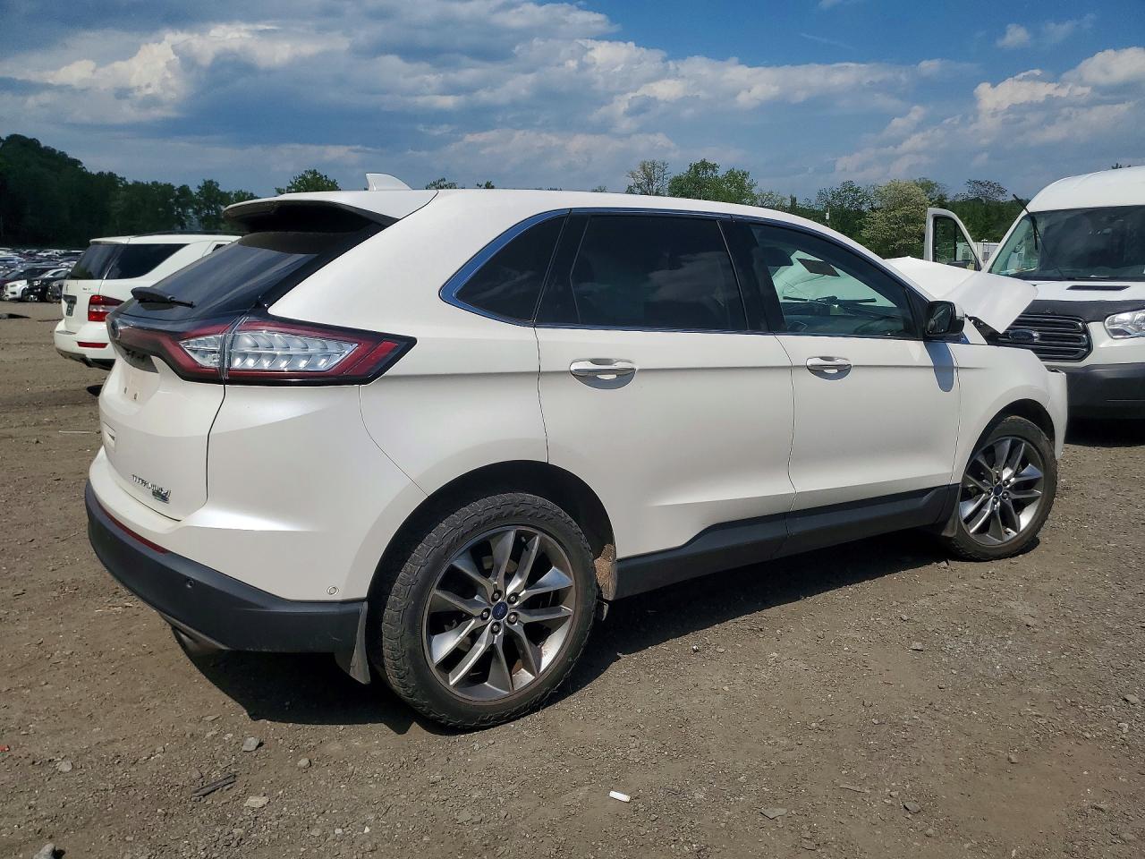 Ford Edge Titanium
